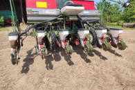 Siewnik do kukurydzy