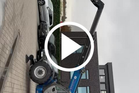 Usługi ładowarką teleskopową MANIOTU